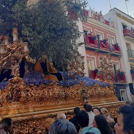 La Del Conde Luxury *