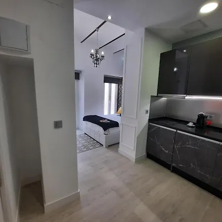 La Del Conde Luxury *